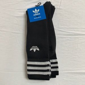 BRAND NEW- ADIDAS CREW SOCKS